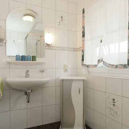 Apartment Wallesch 1 Ubereisenbach